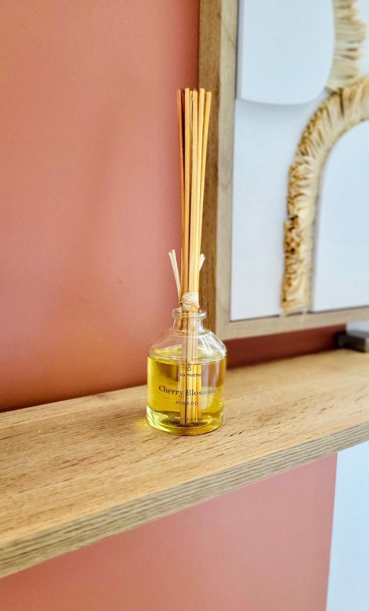 - La Suite Delos - Jacuzzi 2 Places - Centre Ville A Pied - Lit Queen Size - Parking Privee - Wifi - City Center Within Walking Distance - Quimper Exterior photo